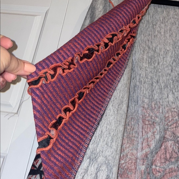 Simply Couture Red and Blue Striped Cardigan - Picture 4 of 8